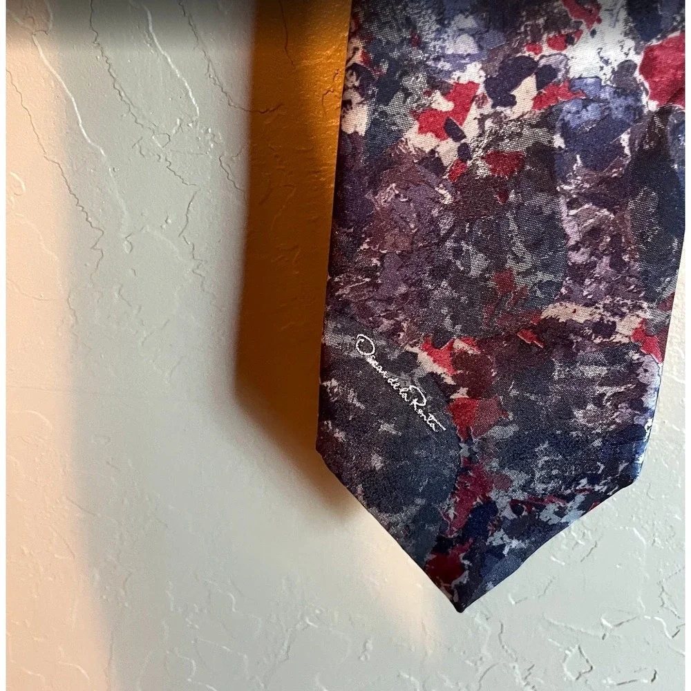 Oscar de la Renta Men's Multicolor Geometric Pattern‎ 100% Silk Necktie
